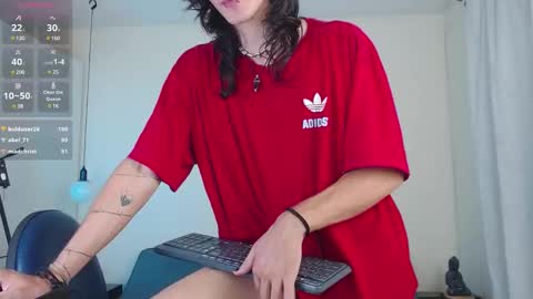 Snapshot of andreey50 chatting on 03/05/25, 12:05 Andrey online show from 03/05/25, 12:05