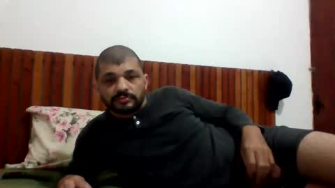 Snapshot of andreloko123 chatting on 09/25/25, 02:26 andreloko123 online show from 09/25/25, 02:26