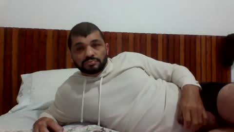 Snapshot of andreloko123 chatting on 10/09/25, 10:52 andreloko123 online show from 10/09/25, 10:52