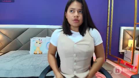 andrerouse_20 online show from 09/27/25, 09:09