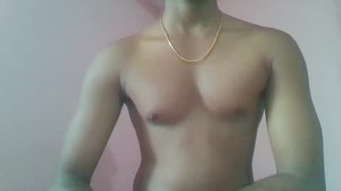 Snapshot of andres01_ chatting on 10/26/25, 05:02 andres01_ online show from 10/26/25, 05:02