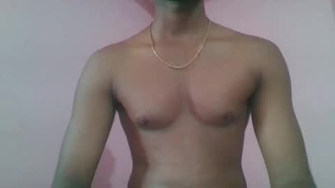 Snapshot of andres01_ chatting on 10/27/25, 05:44 andres01_ online show from 10/27/25, 05:44