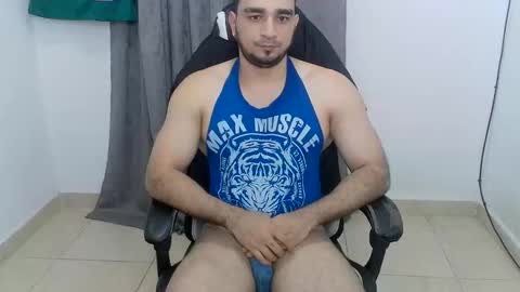 andres180950734 online show from 05/27/26, 11:02