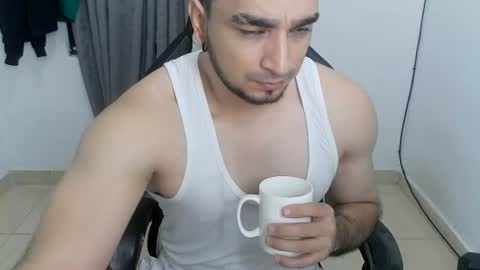 andres180950734 online show from 06/15/26, 11:01