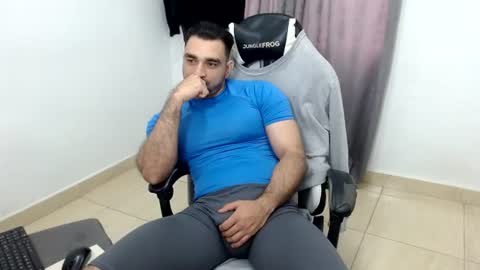 andres180950734 online show from 06/27/26, 12:22