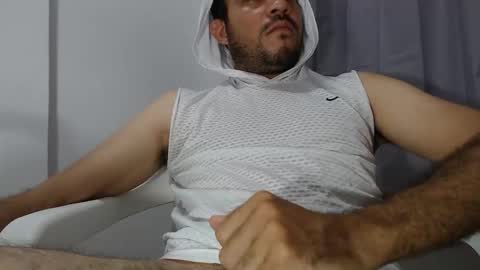 i am Andres online show from 10/28/25, 07:01