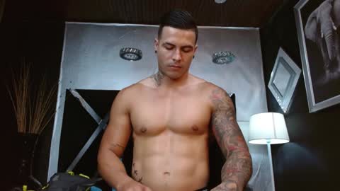 insta andres clark  online show from 12/12/24, 09:04