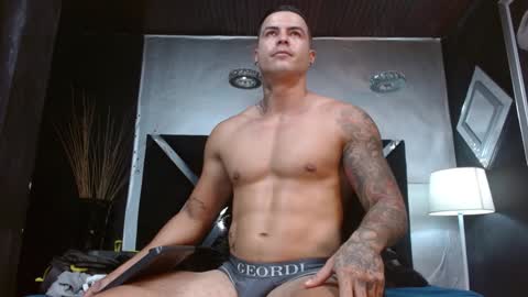 insta andres clark  online show from 12/28/24, 09:30