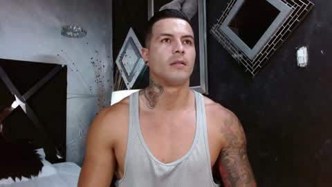 insta andres clark  online show from 01/09/25, 06:26