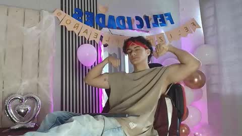 Snapshot of andres_cream chatting on 10/11/25, 01:09 andres_cream online show from 10/11/25, 01:09