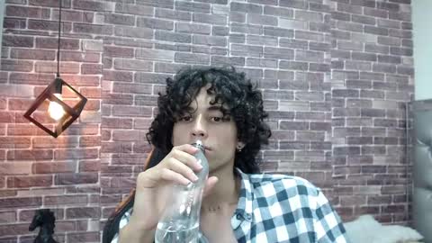 andres_ocasio online show from 02/23/25, 03:40