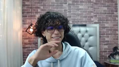 andres_ocasio online show from 03/01/25, 07:37