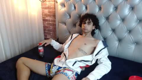 andres_ocasio online show from 03/08/25, 01:03