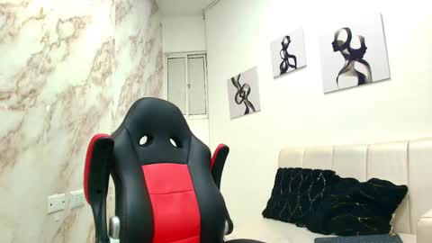 Snapshot of andres_stud chatting on 01/08/26, 04:26 andres_stud online show from 01/08/26, 04:26