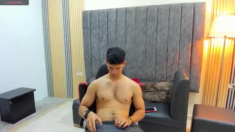 Snapshot of andres_stud chatting on 01/15/26, 04:17 andres_stud online show from 01/15/26, 04:17