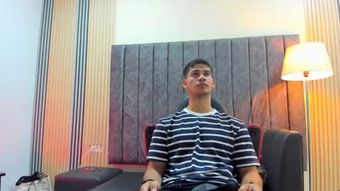 Snapshot of andres_stud chatting on 01/19/26, 04:05 andres_stud online show from 01/19/26, 04:05