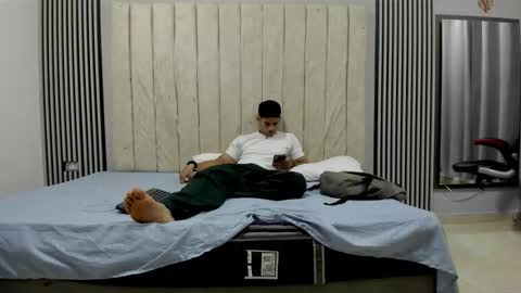 Snapshot of andres_stud chatting on 02/17/26, 03:58 andres_stud online show from 02/17/26, 03:58