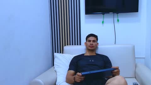 Snapshot of andres_stud chatting on 02/22/26, 03:51 andres_stud online show from 02/22/26, 03:51