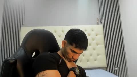 Snapshot of andres_stud chatting on 03/05/26, 05:03 andres_stud online show from 03/05/26, 05:03
