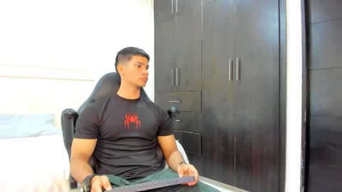 Snapshot of andres_stud chatting on 04/03/26, 03:37 andres_stud online show from 04/03/26, 03:37