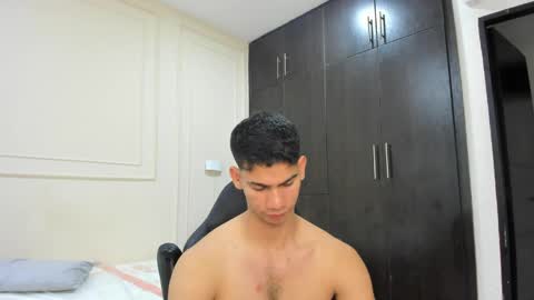 Snapshot of andres_stud chatting on 04/08/26, 06:13 andres_stud online show from 04/08/26, 06:13
