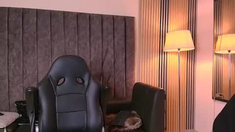 andres_stud online show from 07/07/26, 04:04