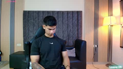 andres_stud online show from 07/31/26, 03:28