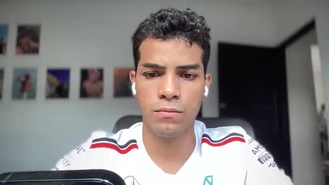 Andres online show from 10/21/25, 08:09