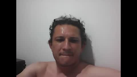 Snapshot of andresfloga chatting on 09/15/25, 03:06 andresfloga online show from 09/15/25, 03:06