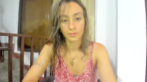Isa  --------- online show from 12/09/24, 12:01