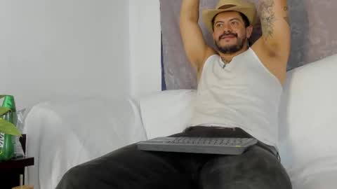 Andres online show from 06/14/26, 06:43