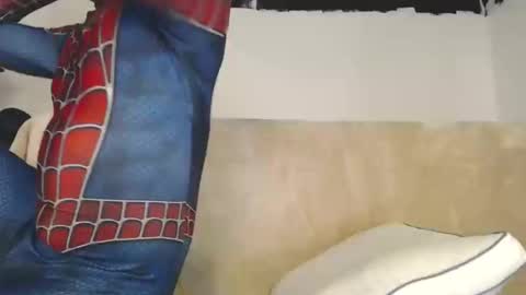 Snapshot of andrestorres0 chatting on 10/24/25, 01:13 Andres Torres online show from 10/24/25, 01:13