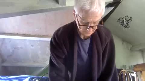 Andrew online show from 06/01/26, 09:33