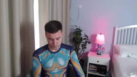 Justin Andrew online show from 10/12/25, 09:08