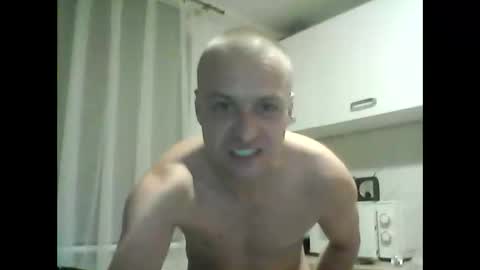 Snapshot of andrew3356577 chatting on 10/04/25, 01:25 andrew3356577 online show from 10/04/25, 01:25