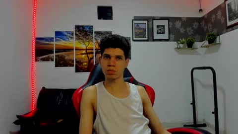 andrew_2811 online show from 12/02/25, 05:57