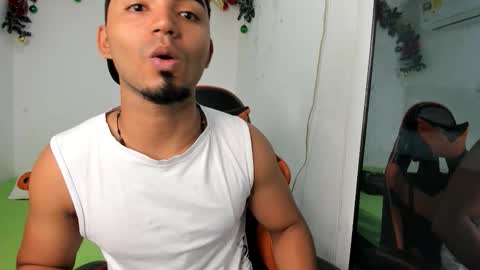 Snapshot of andrew_jonhes1 chatting on 12/05/25, 11:41 andrew_jonhes1 online show from 12/05/25, 11:41