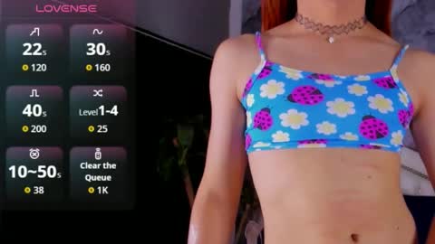 Snapshot of andrew_taylor0 chatting on 10/16/25, 11:06 Andrew Taylor0 online show from 10/16/25, 11:06