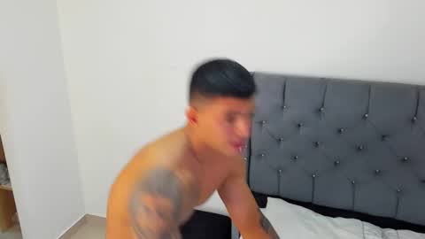 Snapshot of andrewadans02 chatting on 11/25/25, 12:54 andrew online show from 11/25/25, 12:54