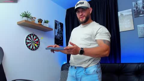 Andrew Diaz online show from 02/06/25, 04:10