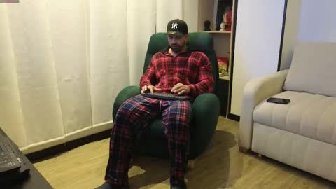 Snapshot of andrewfame chatting on 02/15/25, 02:37 Andrew online show from 02/15/25, 02:37