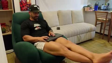 Andrew online show from 09/30/25, 01:43