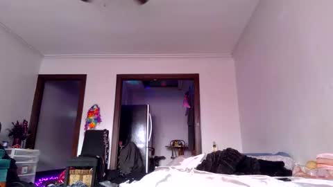 andrewgennie online show from 11/23/25, 04:40