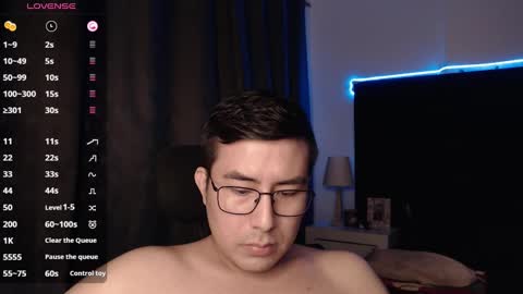 andrewmhilton_ online show from 10/07/25, 06:43