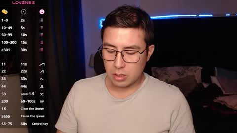 andrewmhilton_ online show from 11/09/25, 05:06