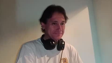 Andres online show from 12/16/24, 02:04