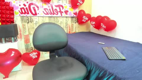   online show from 02/14/25, 07:07