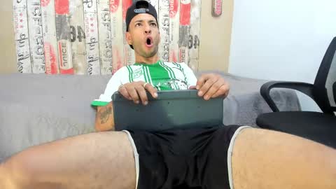   online show from 03/05/25, 02:14