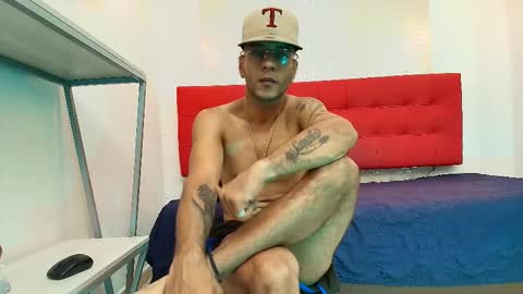   online show from 09/11/25, 07:47