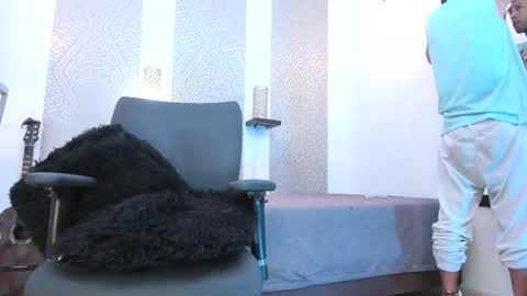   online show from 09/14/25, 07:24